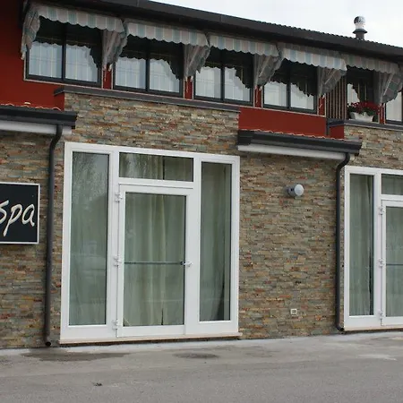 호텔 Ristorante Uspa