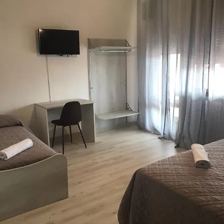 호텔 Ristorante Uspa 2*