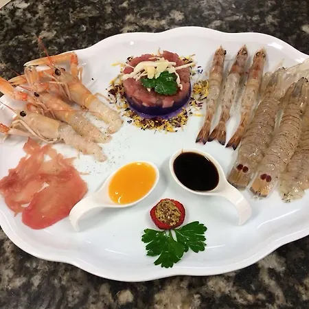 乌斯帕餐厅旅馆 Gorino Ferrarese